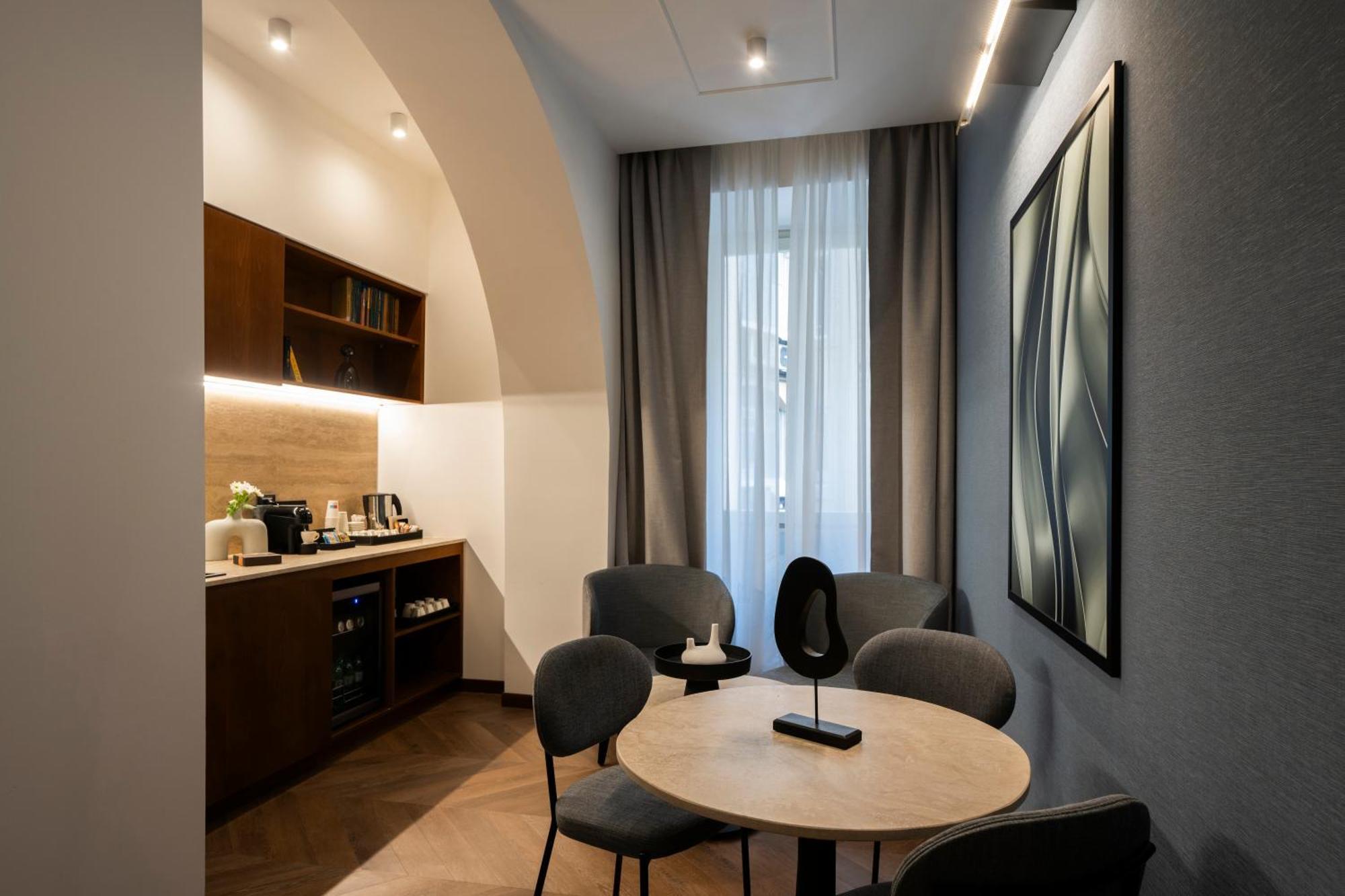 Boutique Hotel Piedra Rome City Centre Экстерьер фото